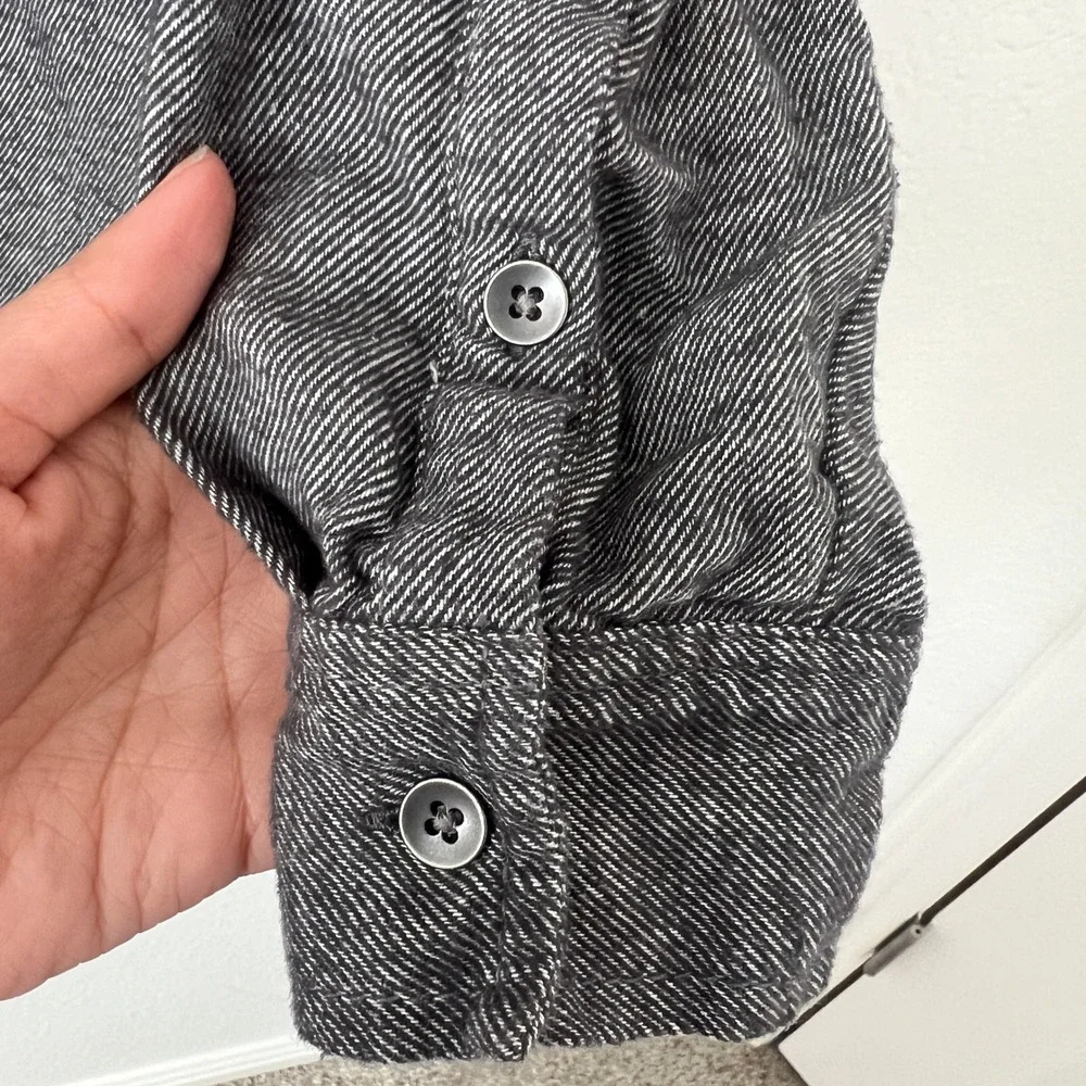Aerie Sz XS Anytime Fave Twill Shirt Shacket Oversized 100%‎ Cotton Gray Cozy